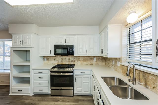 Building Photo - 1617 James Good Ln