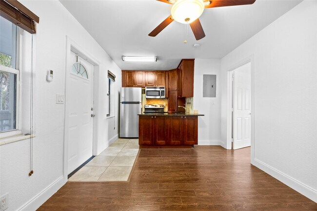 Foto del edificio - 413 SE 16th St