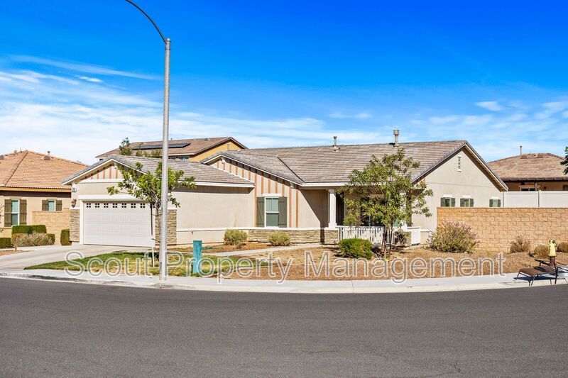 Foto principal - 31994 Rouge Ln