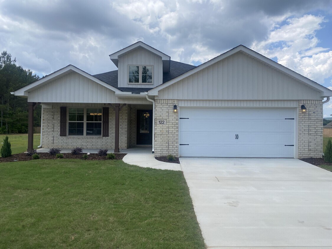 Foto principal - 122 Wyatt Cir