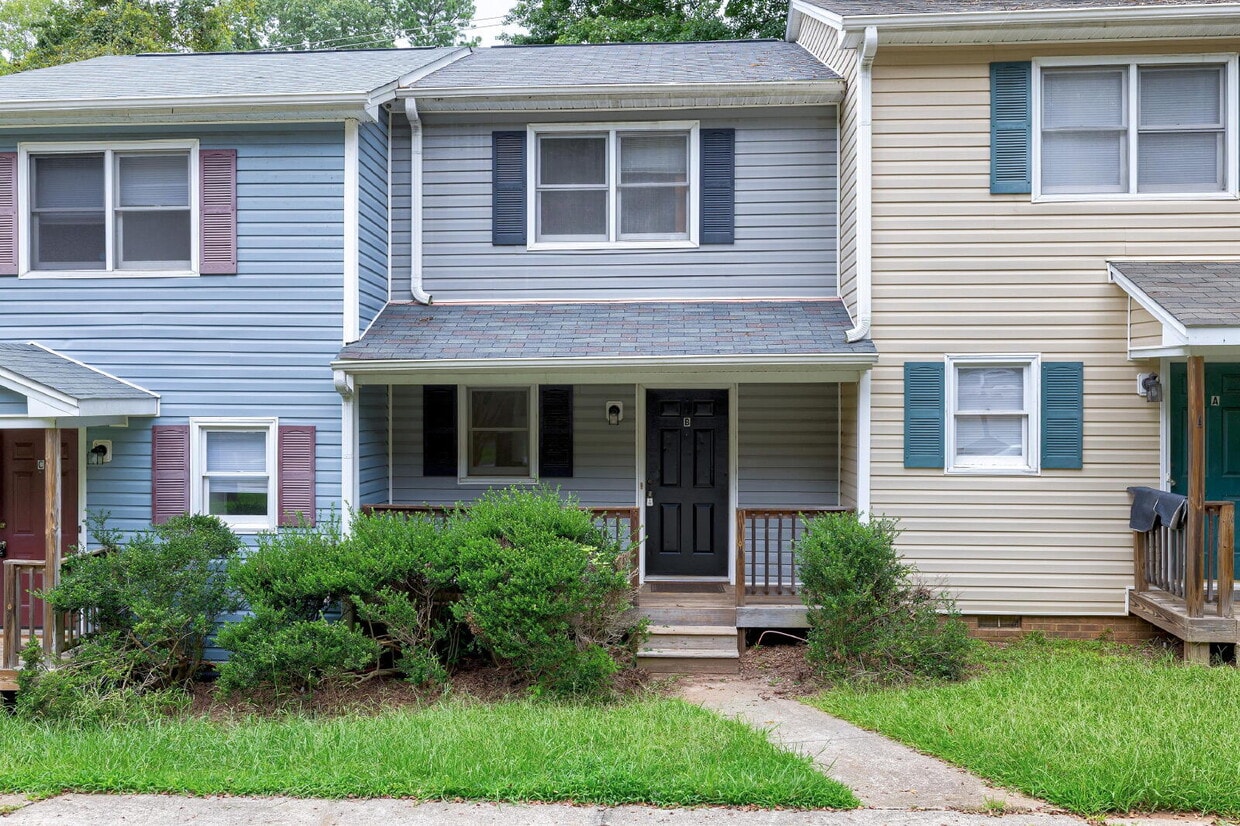Foto principal - 5544 Kaplan Dr