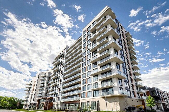 Building Photo - 2 David Eyer Rd