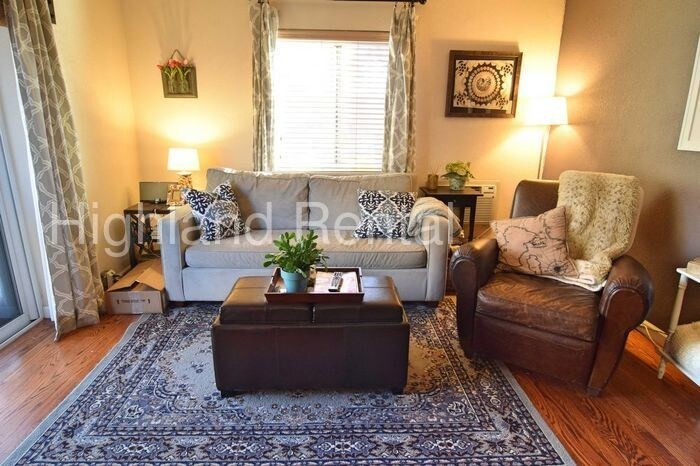 Foto principal - 188 S Logan St
