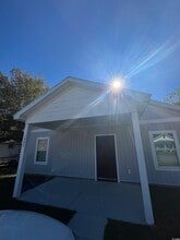 Building Photo - 1505 1st Ave