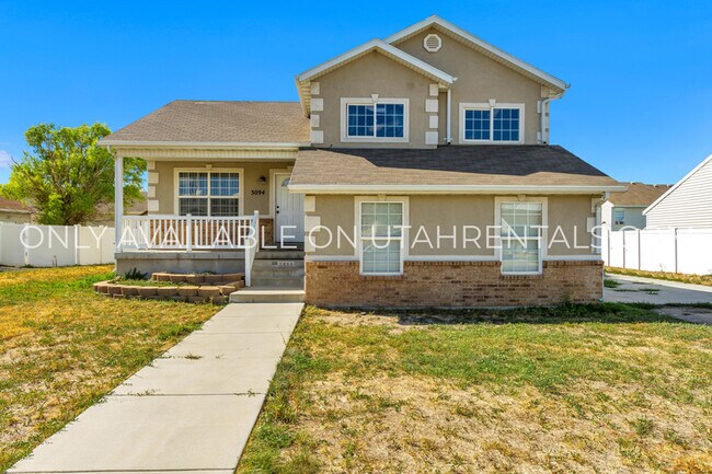 Building Photo - 3094 Burdock Dr