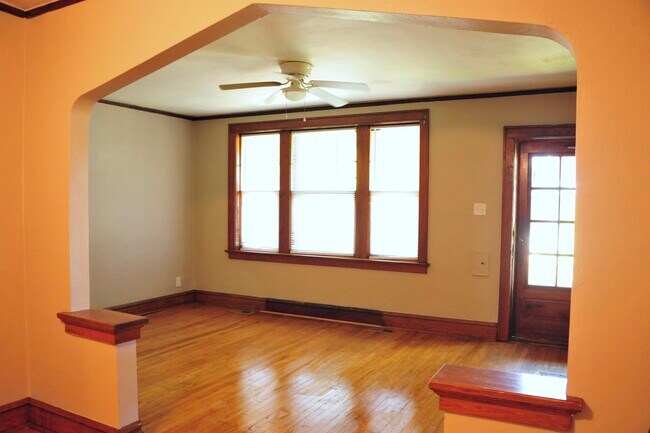 Building Photo - 5220 Delor Street