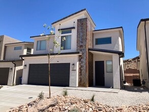 Building Photo - 4160 Phobos Ln