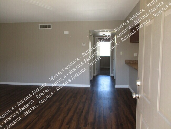 Foto del edificio - 1350 N 85th Pl