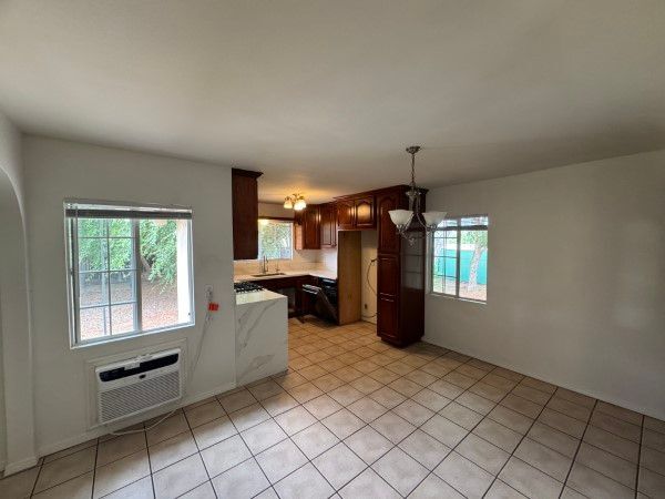 Foto del edificio - 5643 W Phillips St