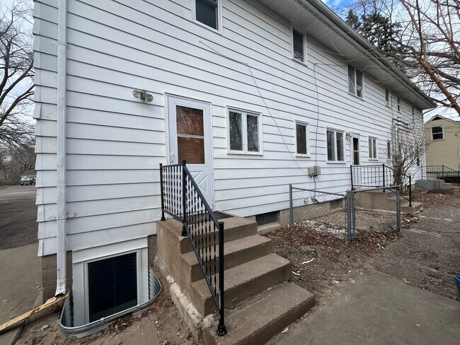 Back doors of Ironton. - 430 Ironton St NE