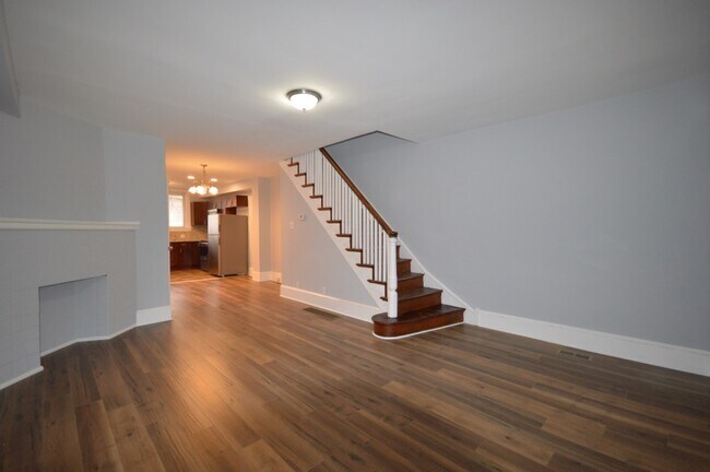 Foto del edificio - 122 W Sedgwick St