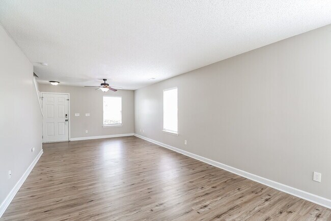 Foto del edificio - 14017 Sobeck Ln