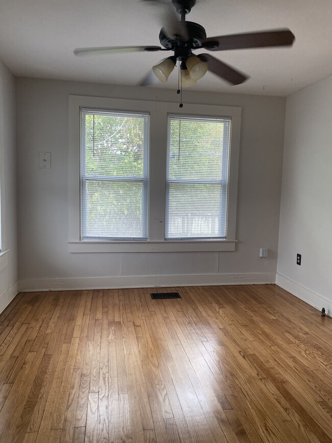 Foto del edificio - 2154 Olive St