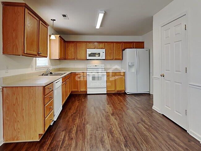 Foto del edificio - 1843 Longmont Dr