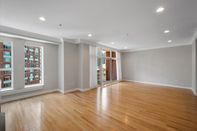 Building Photo - 415 E North Water St