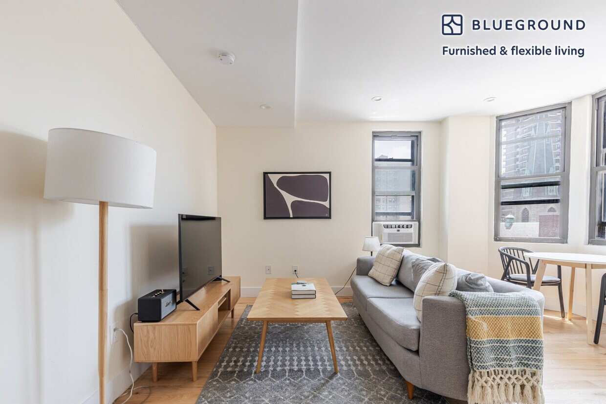 Foto principal - 226230-230 W 97th St