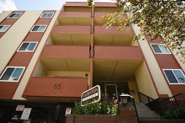 Foto del edificio - 65 Thornton St
