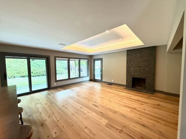 Foto del edificio - 2594 Roosevelt Ave