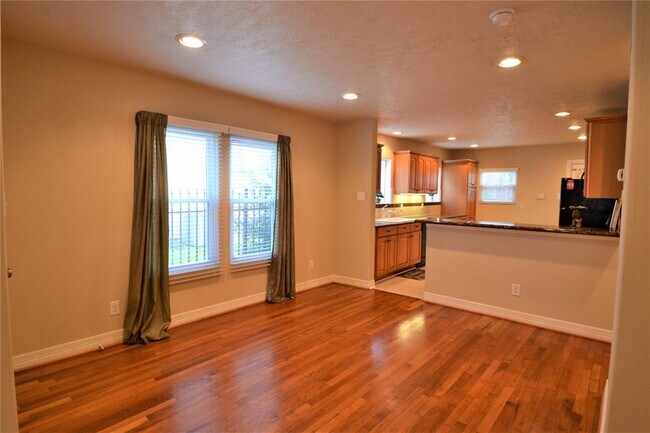 Foto del edificio - 1507 McDuffie St