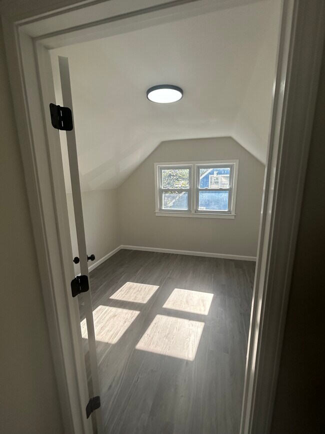 Foto del edificio - Valley Station 4 Bedroom