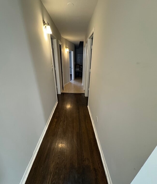 Foto del edificio - 6130 S Rhodes Ave