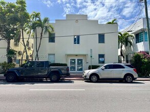 Building Photo - 7928 Harding Ave