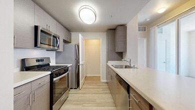 Interior Photo - Verano at Rancho Cucamonga Town Square