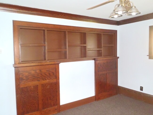 Foto del edificio - 1221 Cumming Ave