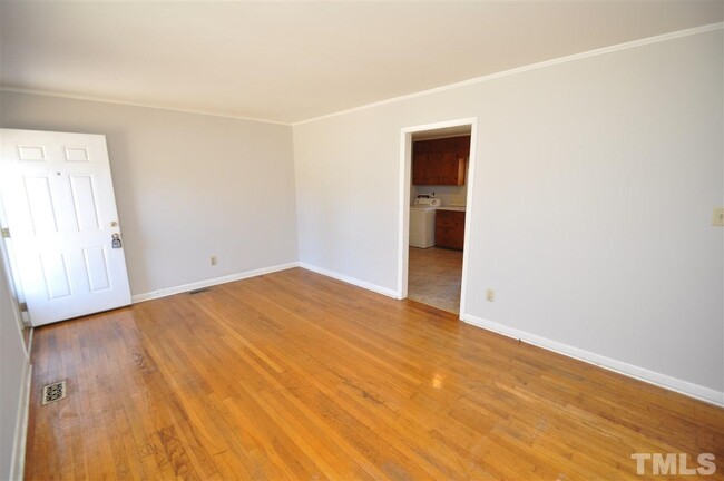 Building Photo - 717 Friar Tuck Rd