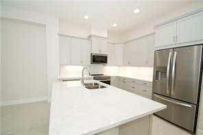 Building Photo - 6483 Negril Isle Dr