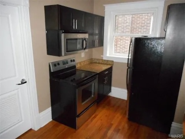 Building Photo - 536 Rosedale Ave