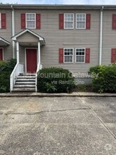 Building Photo - 44 Cardinal Ct