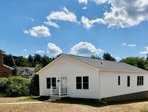 102 Duncan Ln