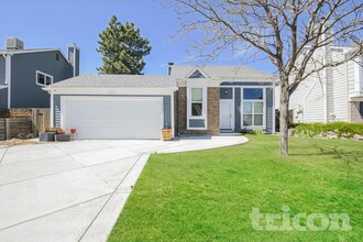 Building Photo - 10341 Routt St
