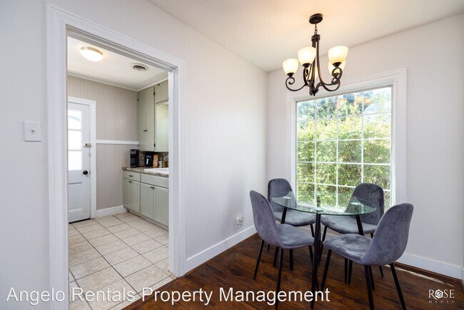 Building Photo - 3 br, 2 bath House - 1817 Martin Street