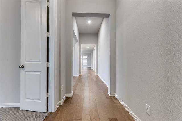 Foto del edificio - 1600 Bird Cherry Ln