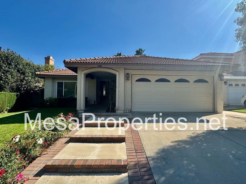 Primary Photo - 1488 Poppy Ave