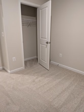 Building Photo - 88 Gray Silver Rd