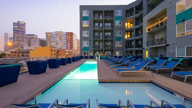 Building Photo - Point 21 Apartments