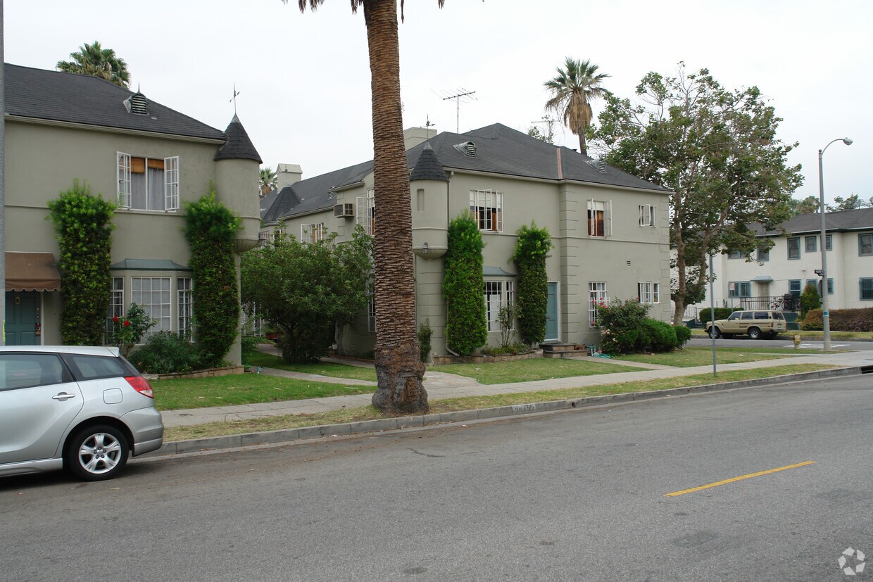 Foto del edificio - 201 S Hoover St