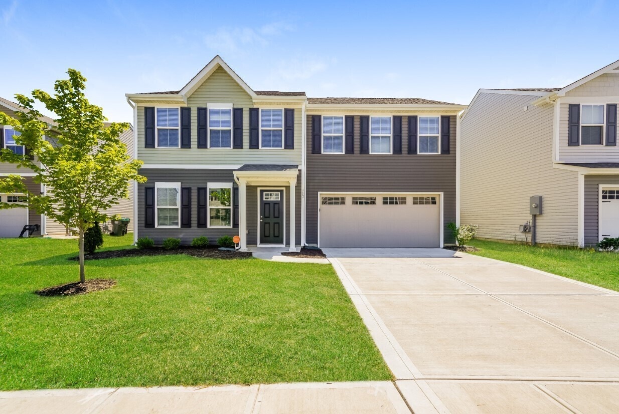 117 Traditions Pass, Greenwood, IN 46143 House Rental in Greenwood