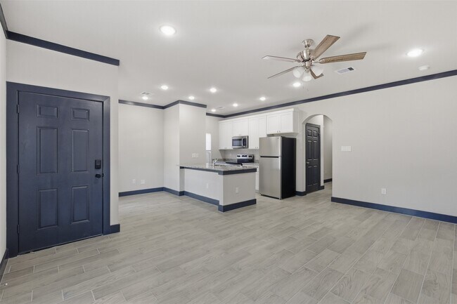 Foto del edificio - 9412 Crofton St