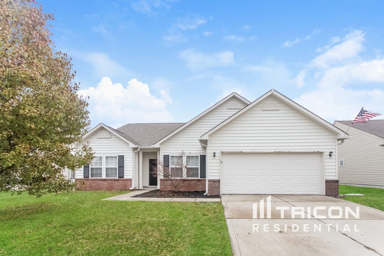 Foto principal - 3734 Indigo Blue Boulevard Whitestown IN
