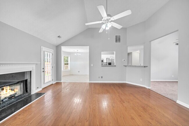 Foto del edificio - 825 Chatham Park Dr SW