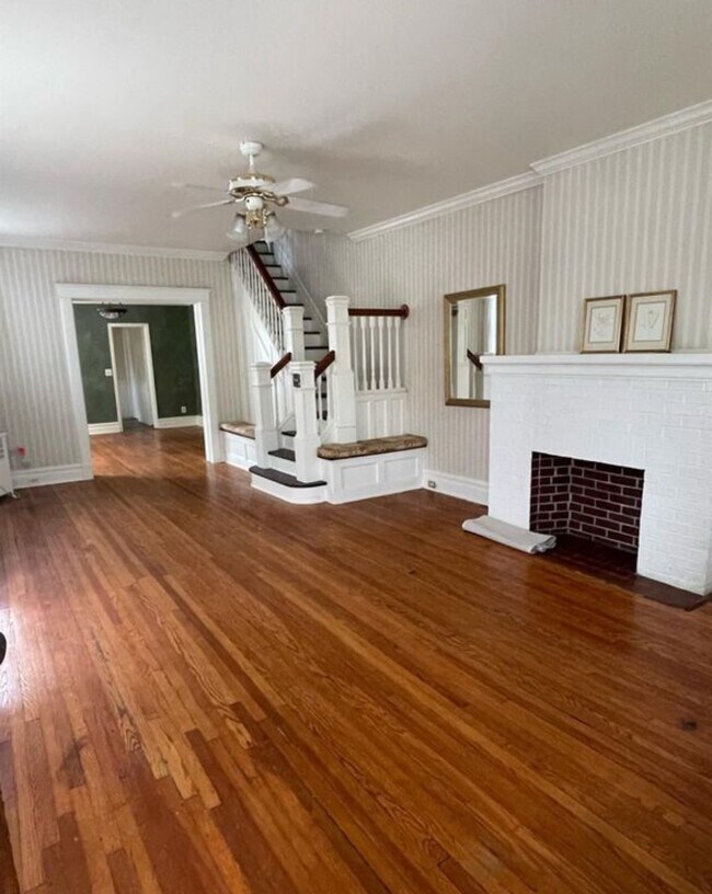 Foto del edificio - 232 Rector St