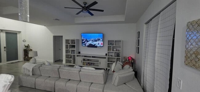 Foto del edificio - 1405 Unice Ave N