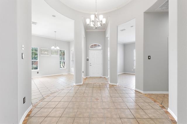 Foto del edificio - 5432 Hidden Creek Ln