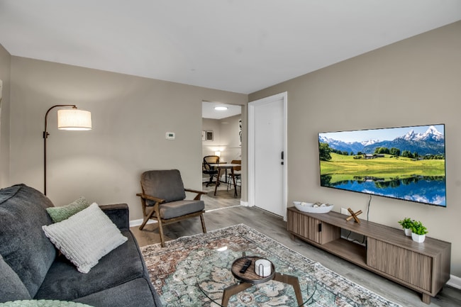 Building Photo - 1540 Abbott Rd