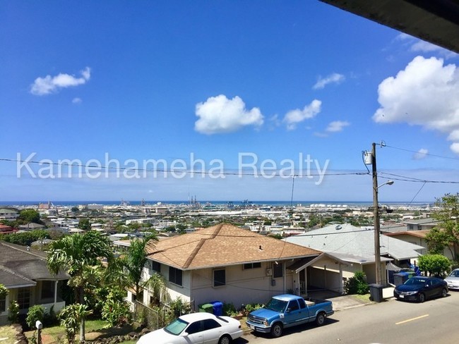 Building Photo - 1631 Kealia Dr