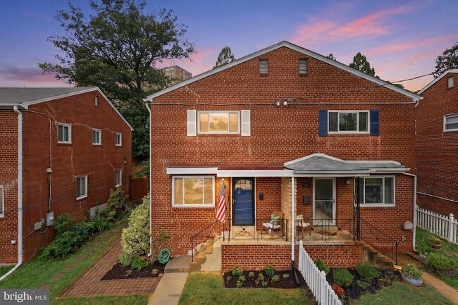 Building Photo - 48 W Taylor Run Pkwy